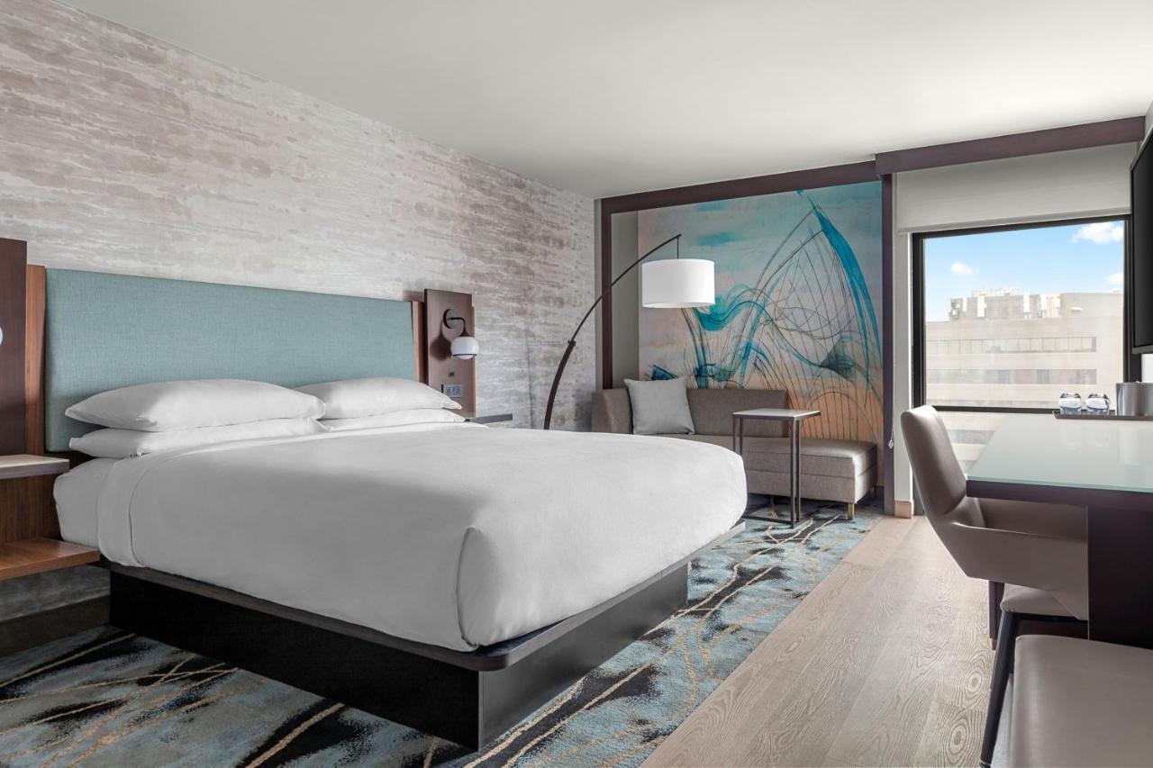 Отель Marriott San Antonio Airport Экстерьер фото
